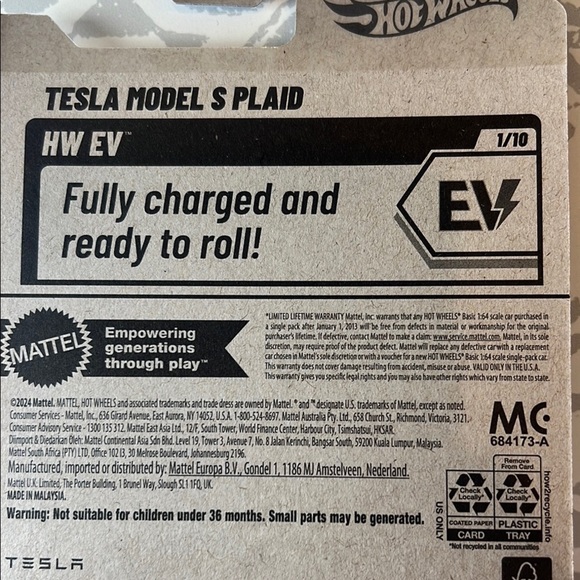 Hot Wheels-  Tesla Model S Plaid - White - Picture 10 of 16